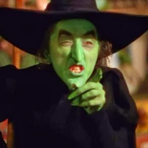 Meet your Posher, Kari